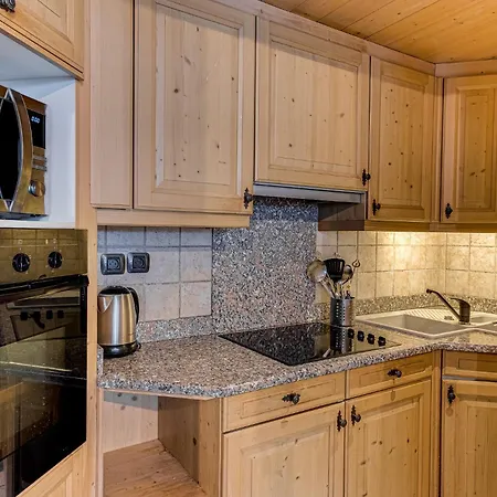 Apartment Longview - Alpes Travel - - Sleeps 8 Chamonix
